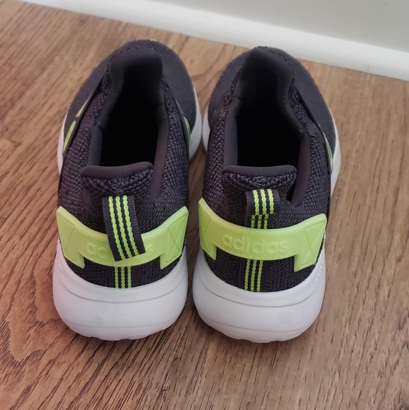 Boys Adidas Lite Racer Adapt slip on sneaker - Picture 2 of 4